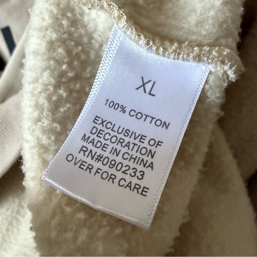 ESSENTIALS Fear Of God FW22 Pullover Hoodie in Buttercream Size XL - Picture 9 of 10